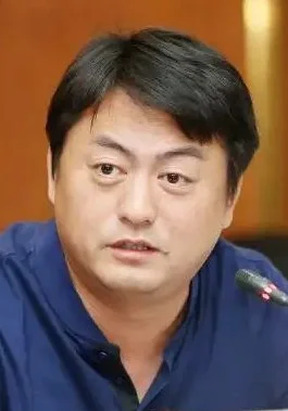 潘采夫