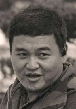 尹波